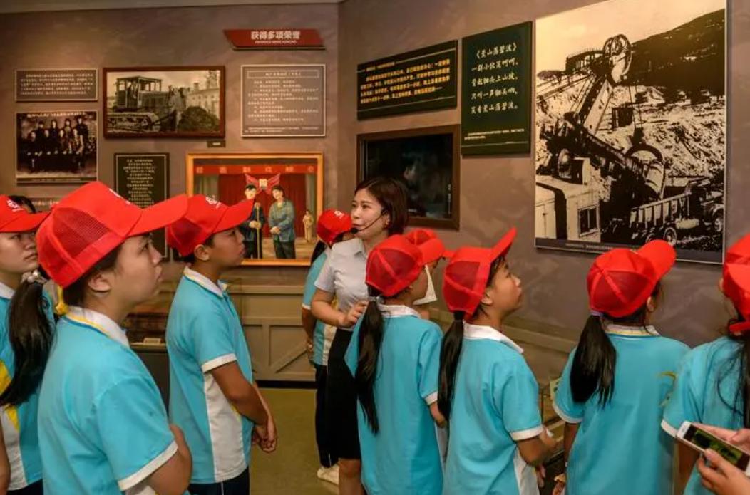 如何改善孩子的人际关系,克服儿童人际交往障碍