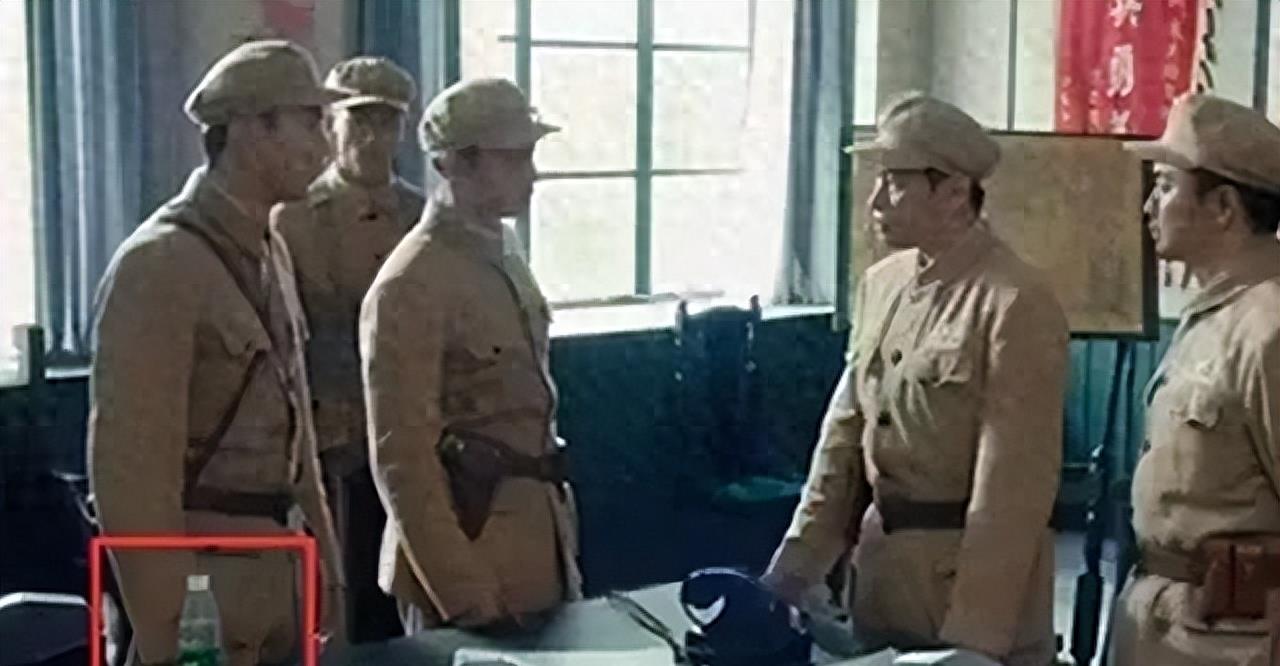 禁忌慾望：深夜影院里的诱惑镜头