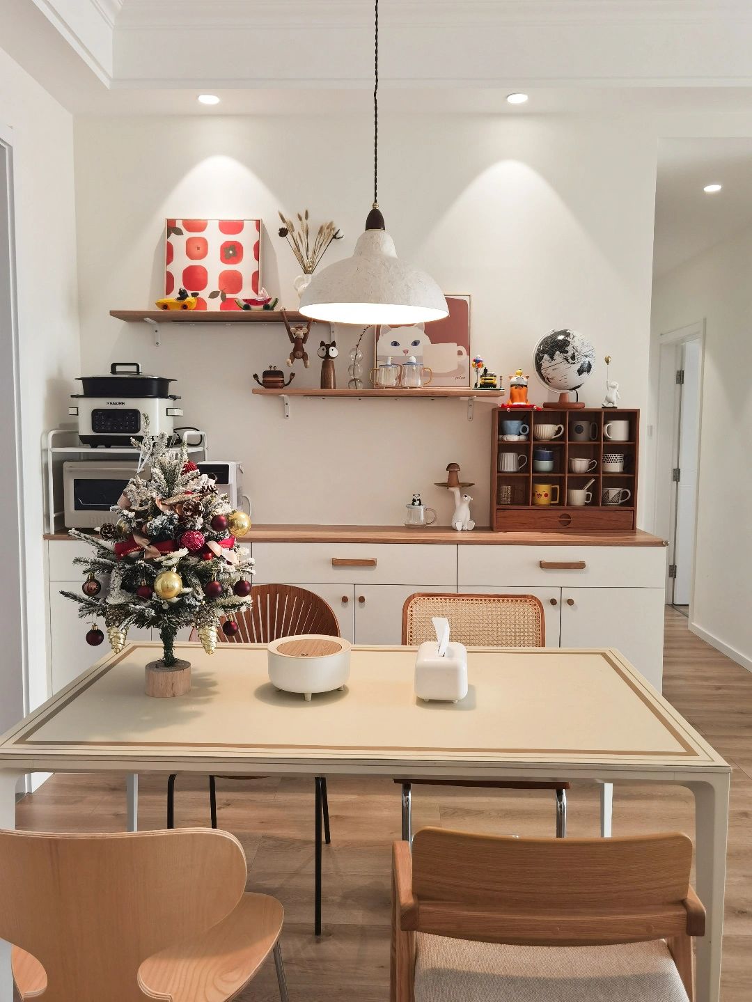 湖北女主拒绝“过度装修”，把128㎡家布置得简约又舒适，超羡慕