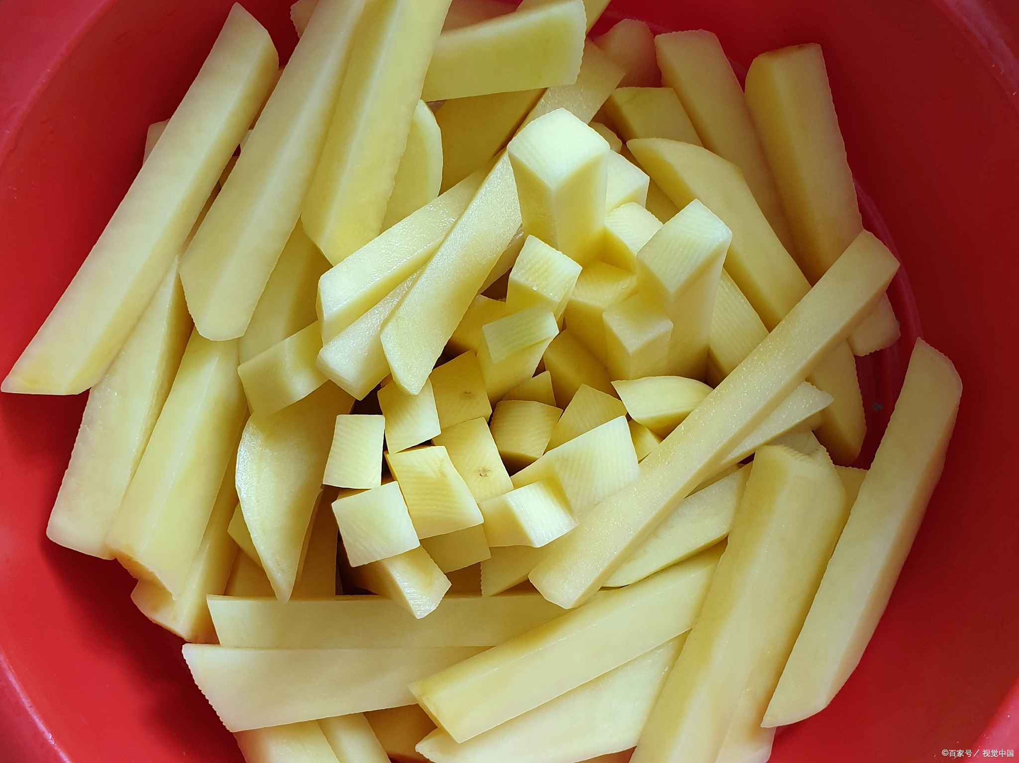 自制炸薯条的做法大全,自制炸薯条全过程