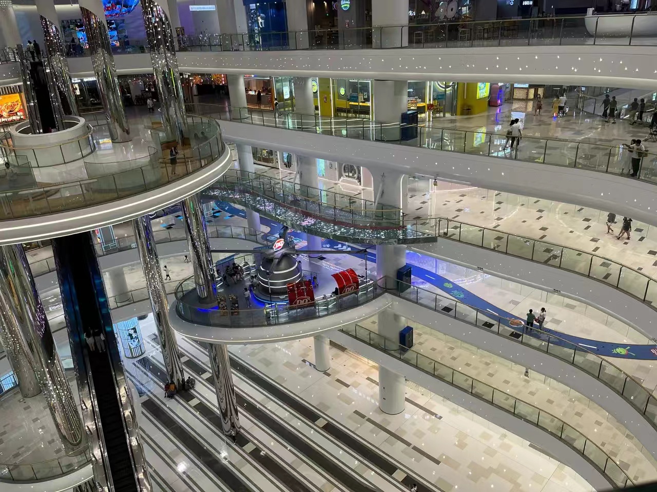 我，20年卖掉深圳房子，花70万在万达开餐饮店，如今肠子都悔青了