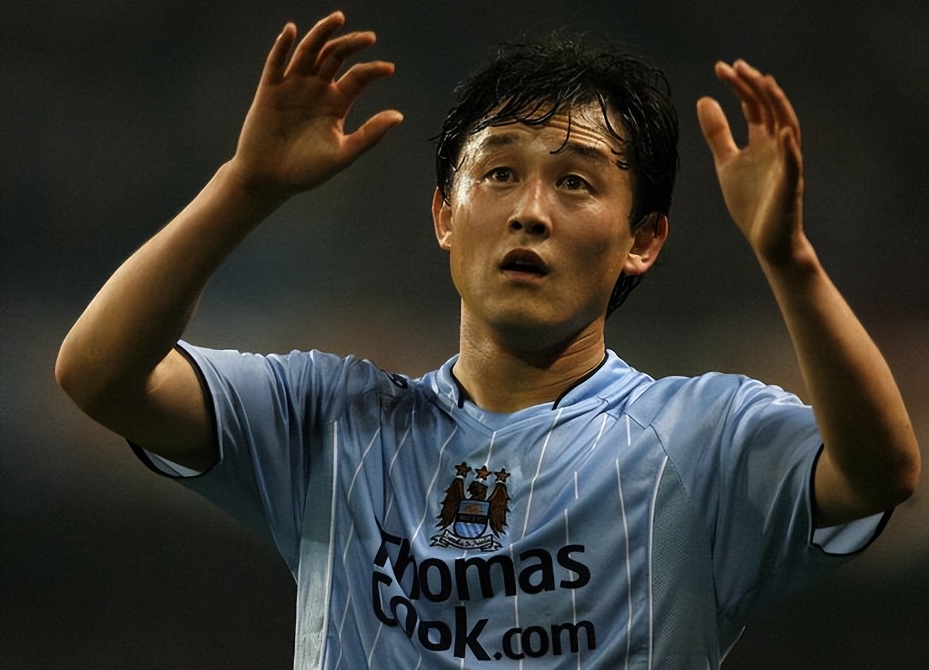 曼城名宿孙继海,孙继海曼城高光时刻单防鲁尼