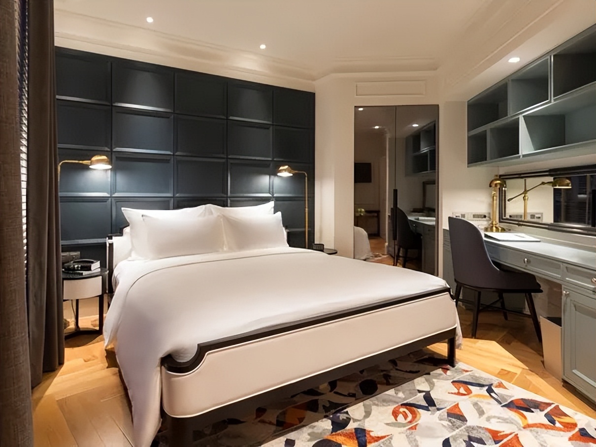 经典摩登复古风的五星级酒店,经典的酒店