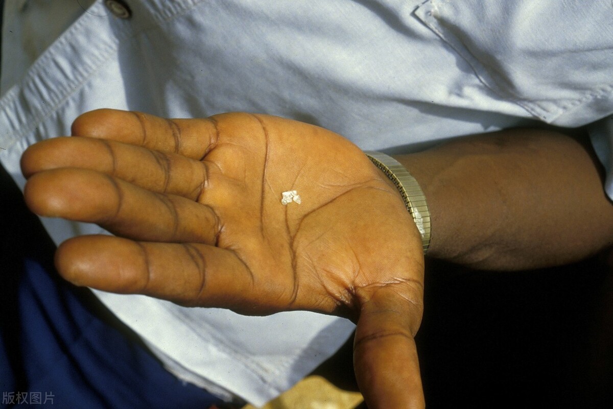 船到丹麦船员体会当地人的生活,去塞拉利昂