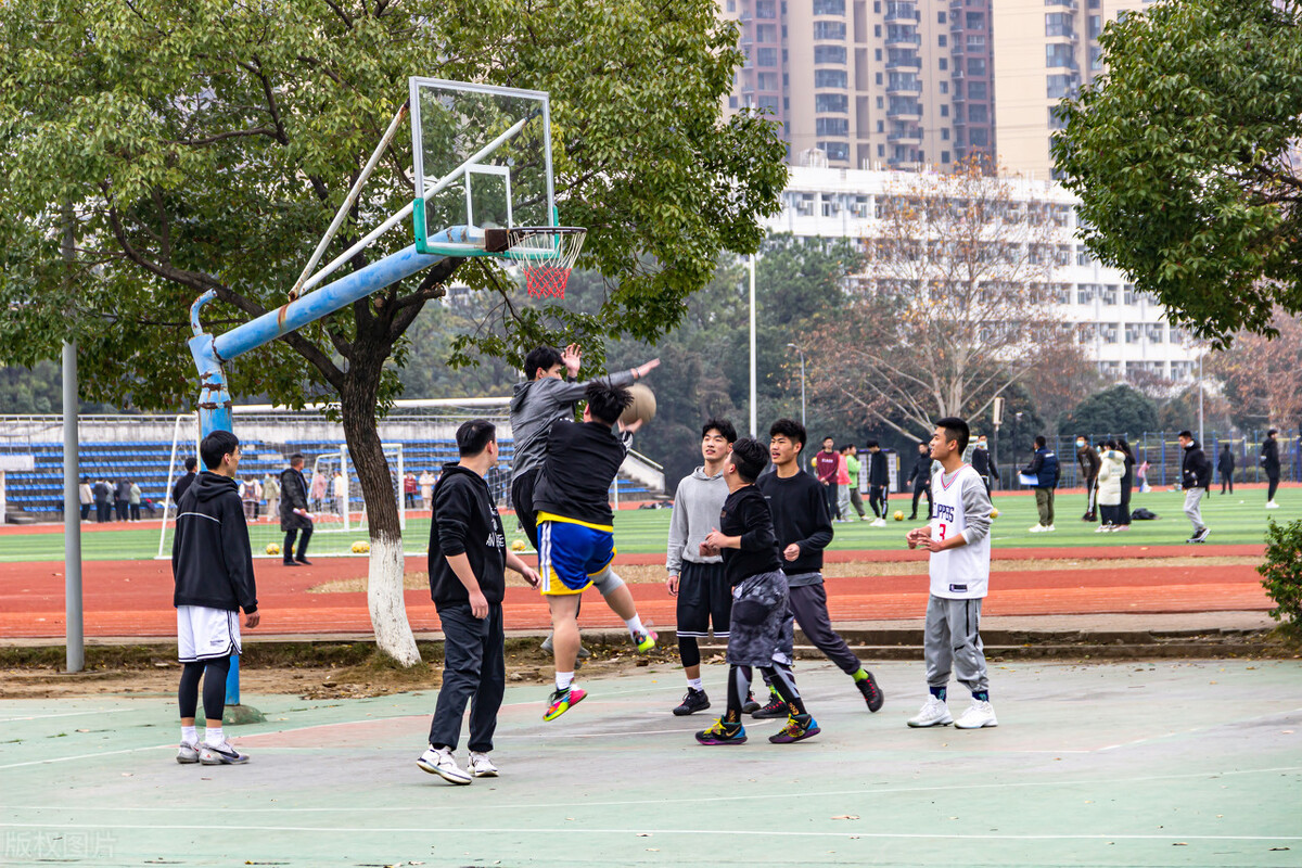 小孩长高的最佳年龄段是什么时候,人长高的最佳年龄到什么时候停止
