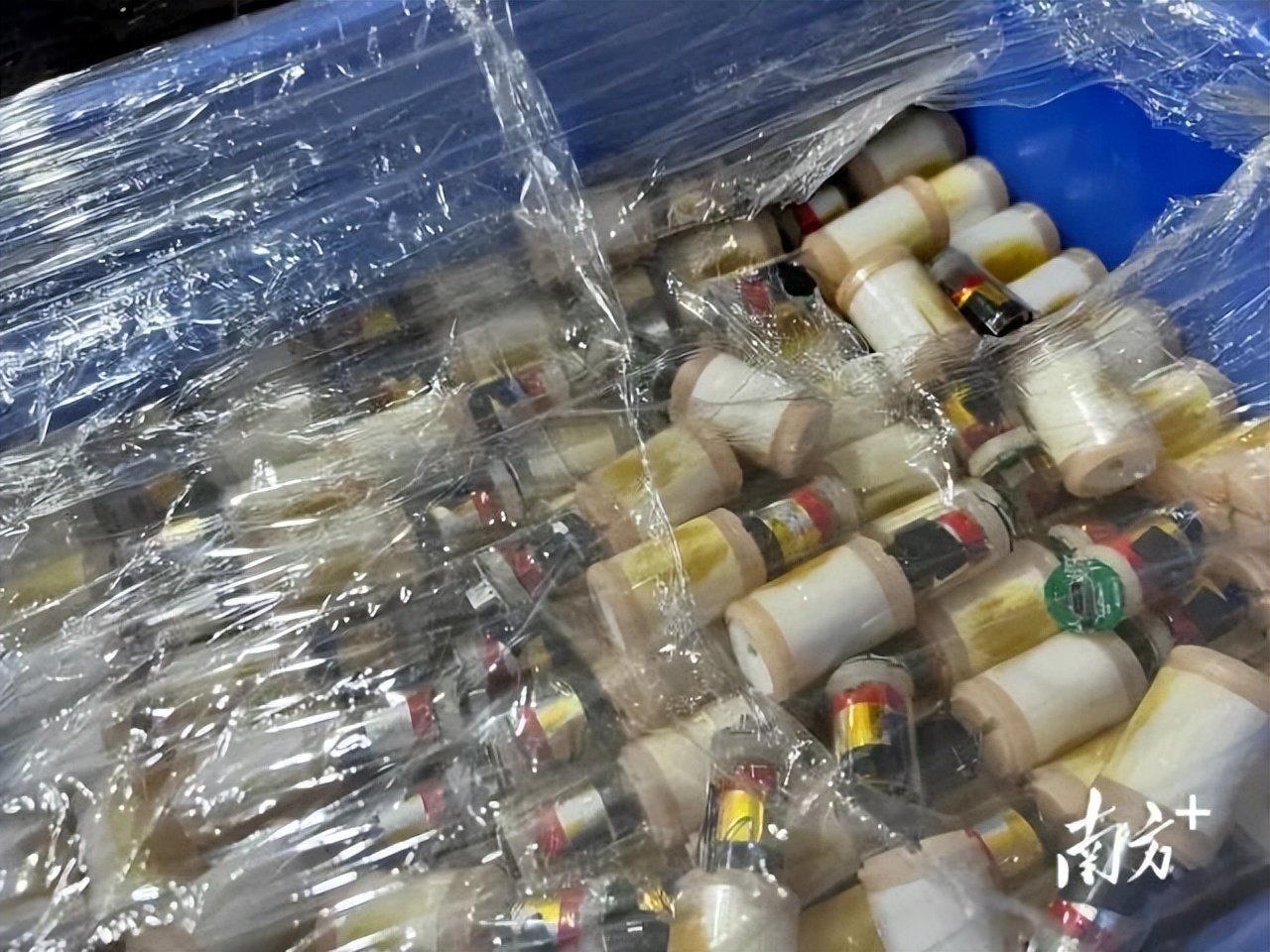 警惕这种饮料有毒千万别碰,警惕这种毒奶茶