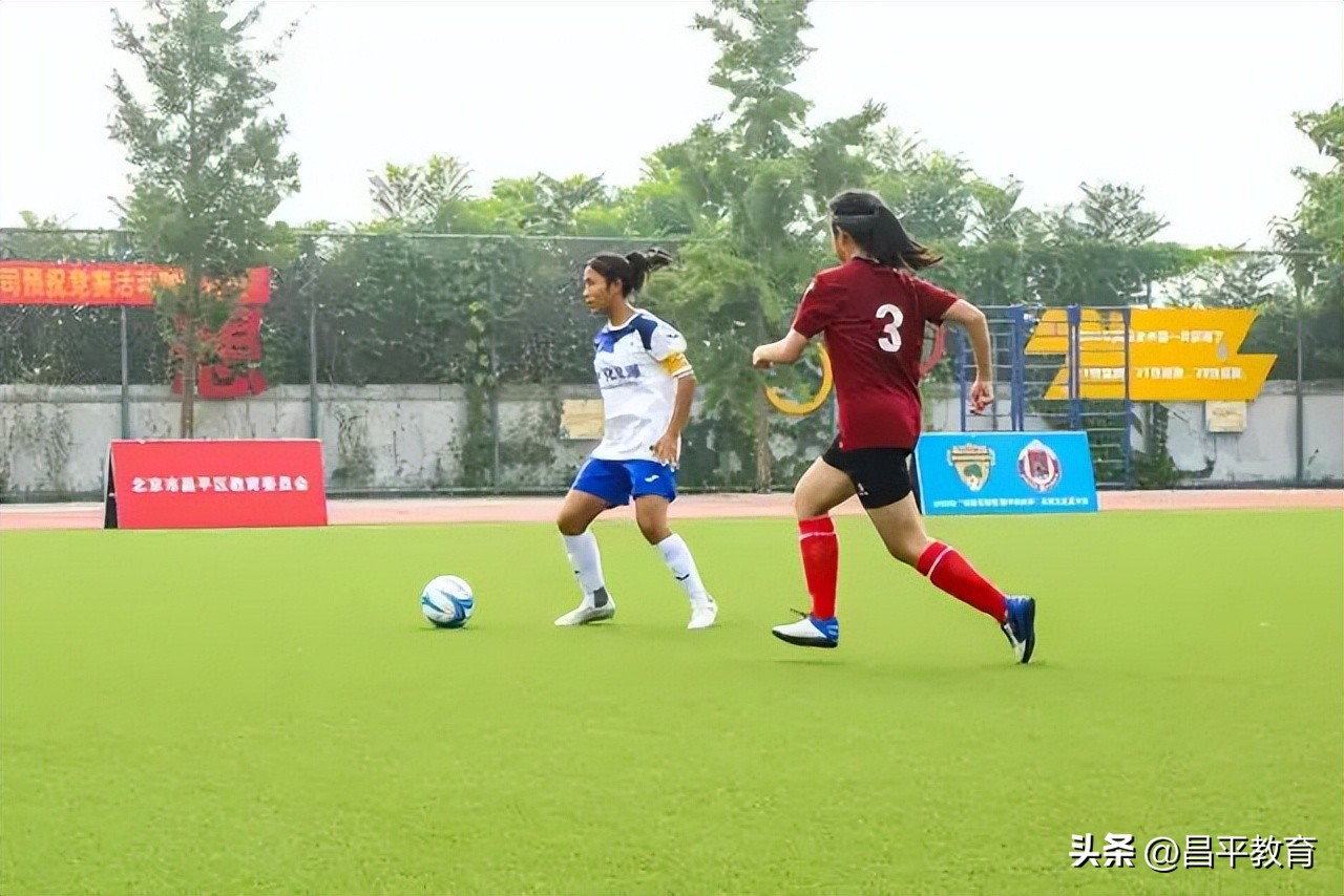 这个暑假,小小足球再叙京蒙情