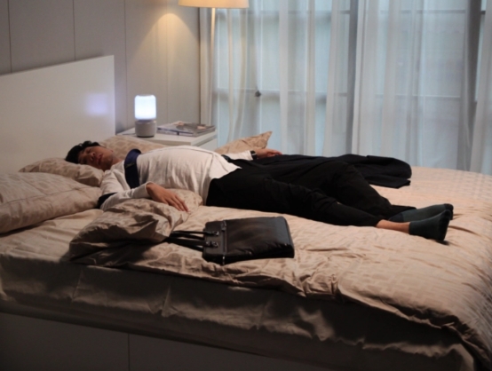 人最佳的睡眠时间是几点左右,成年人每天的最佳睡眠时间是什么