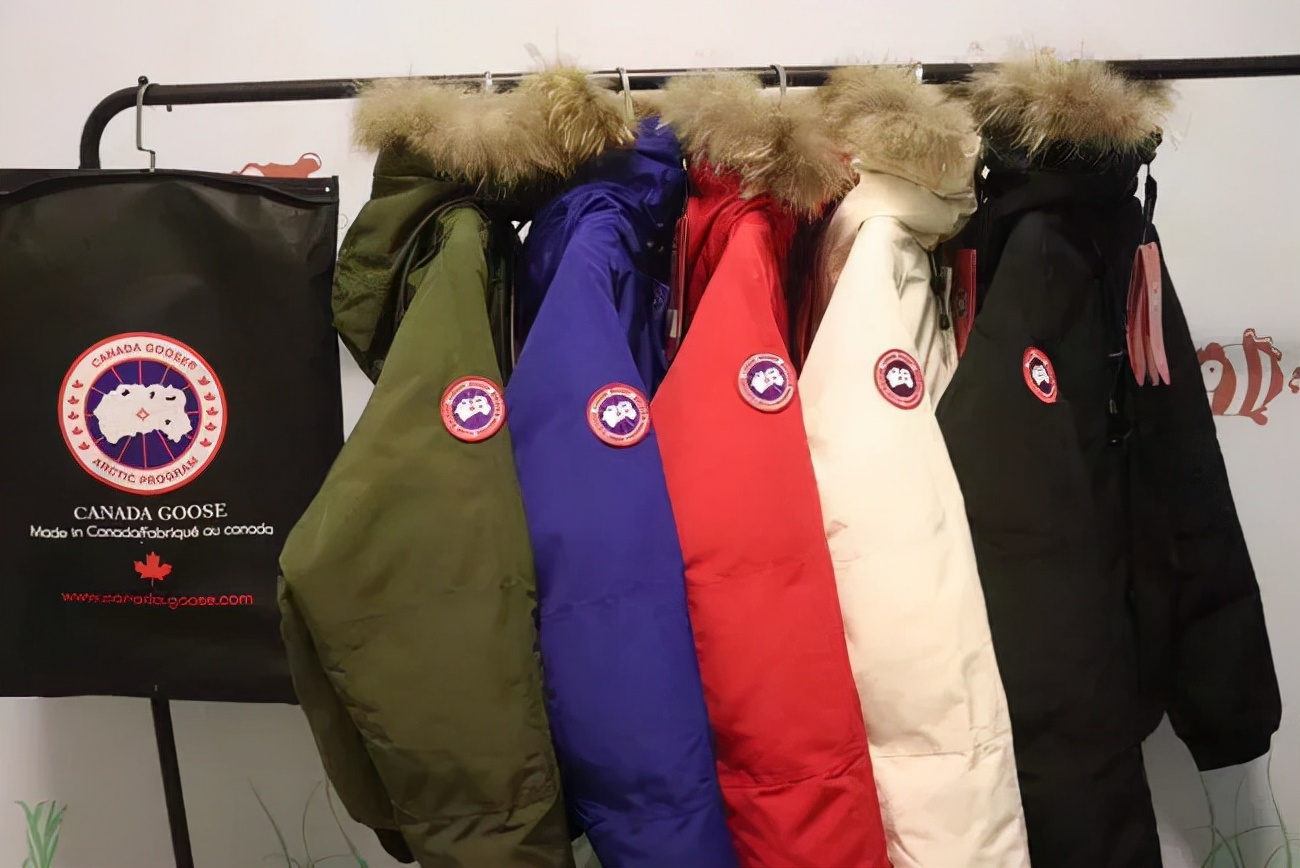 30天无理由退换是不是正品,加拿大鹅的退换货政策