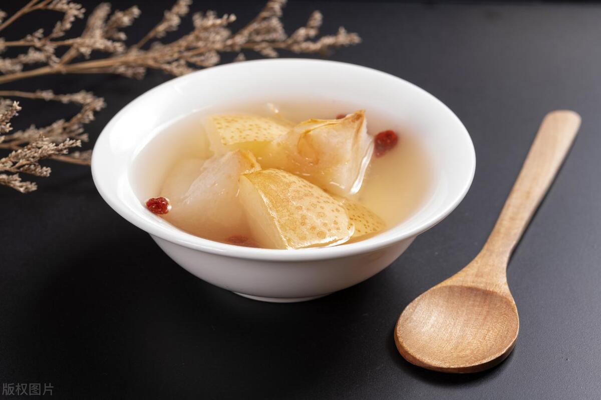 肺癌骨转移吃食上有什么忌口,肺癌中医认为该忌口的发物