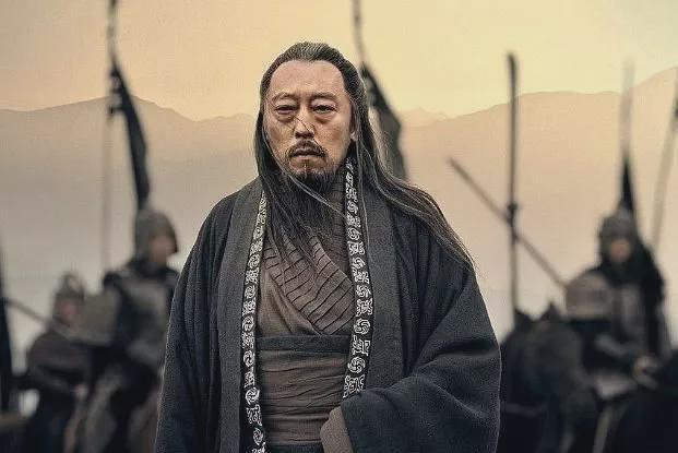 瞪眼咆哮,摇头晃脑,这6位演技被高估的“老戏骨”,该亮亮相了