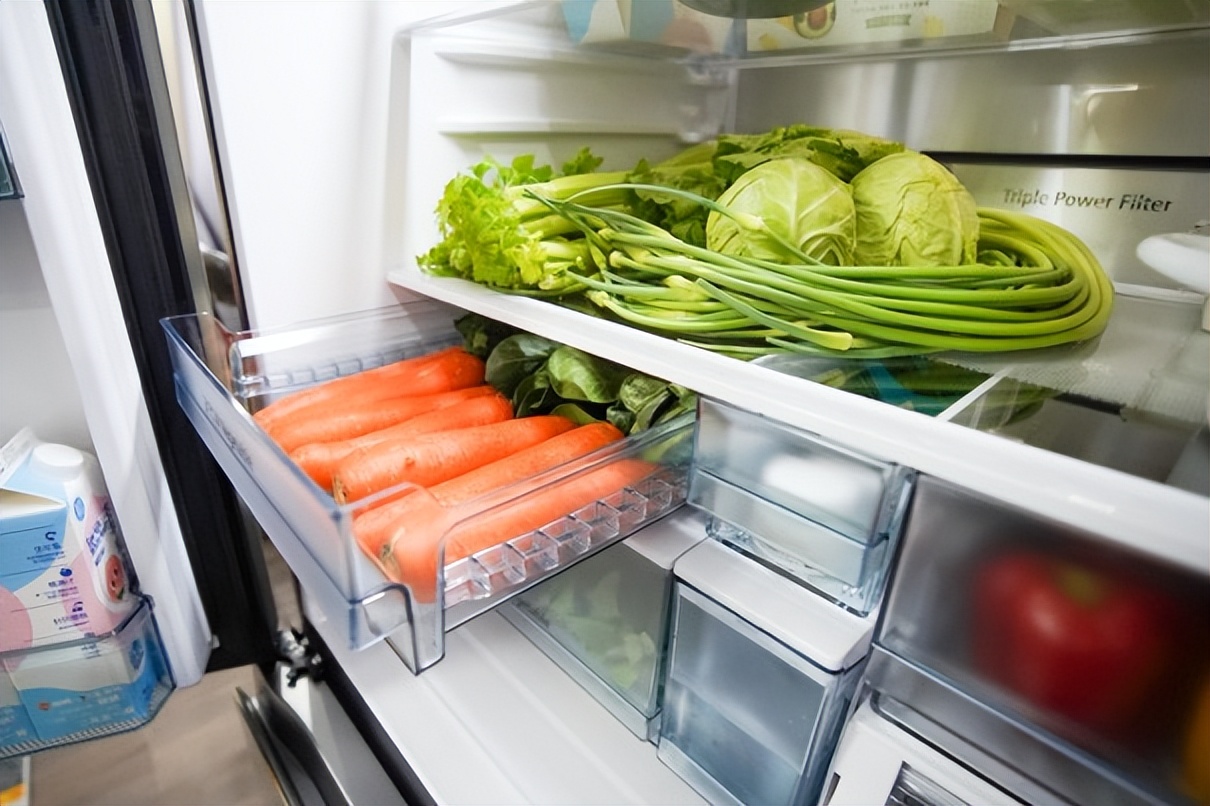 高端冰箱的好你用过就知道，日立冰箱R-FBF640SC选它没错