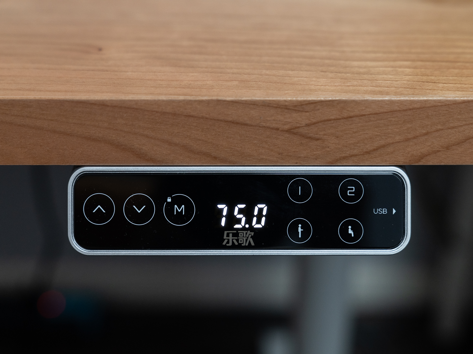 游戏桌面大改造,一个简单的游戏桌面