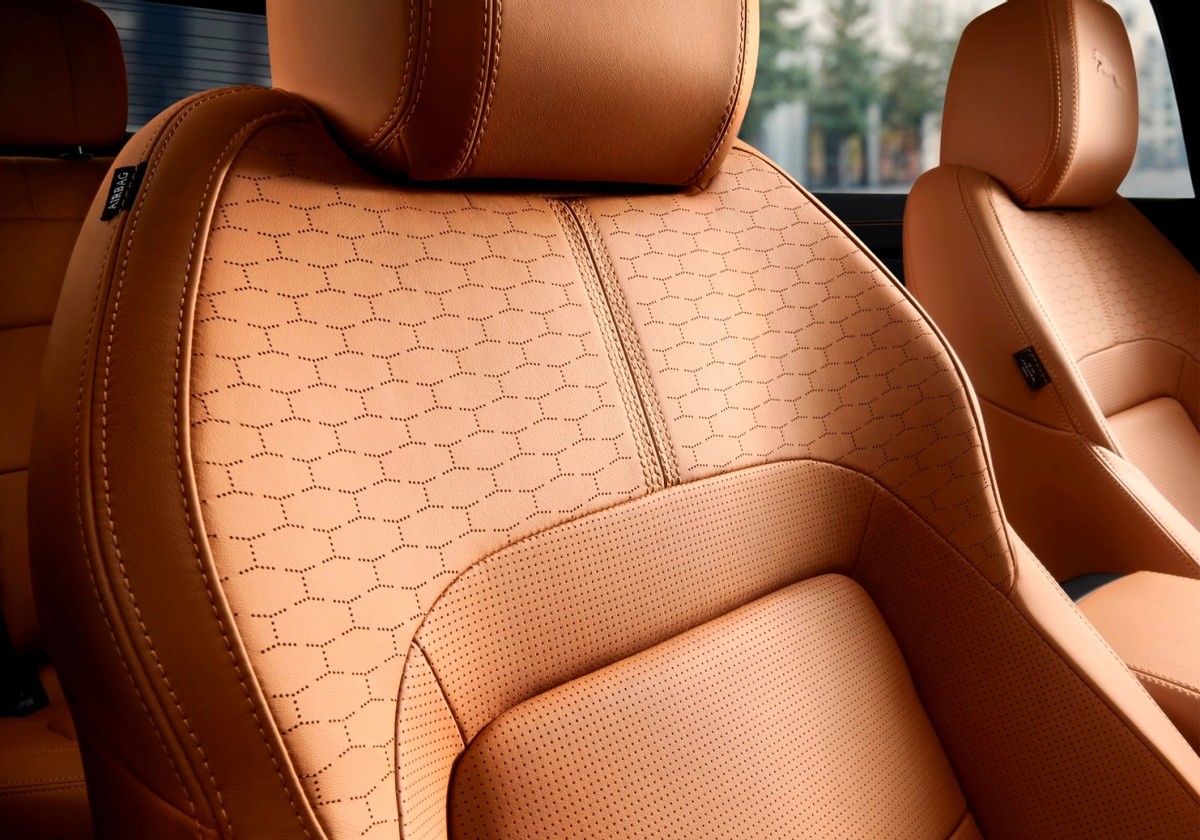 准新车捷豹xfl与二手宝马5系,捷豹xfl大灯和宝马5系谁先出来