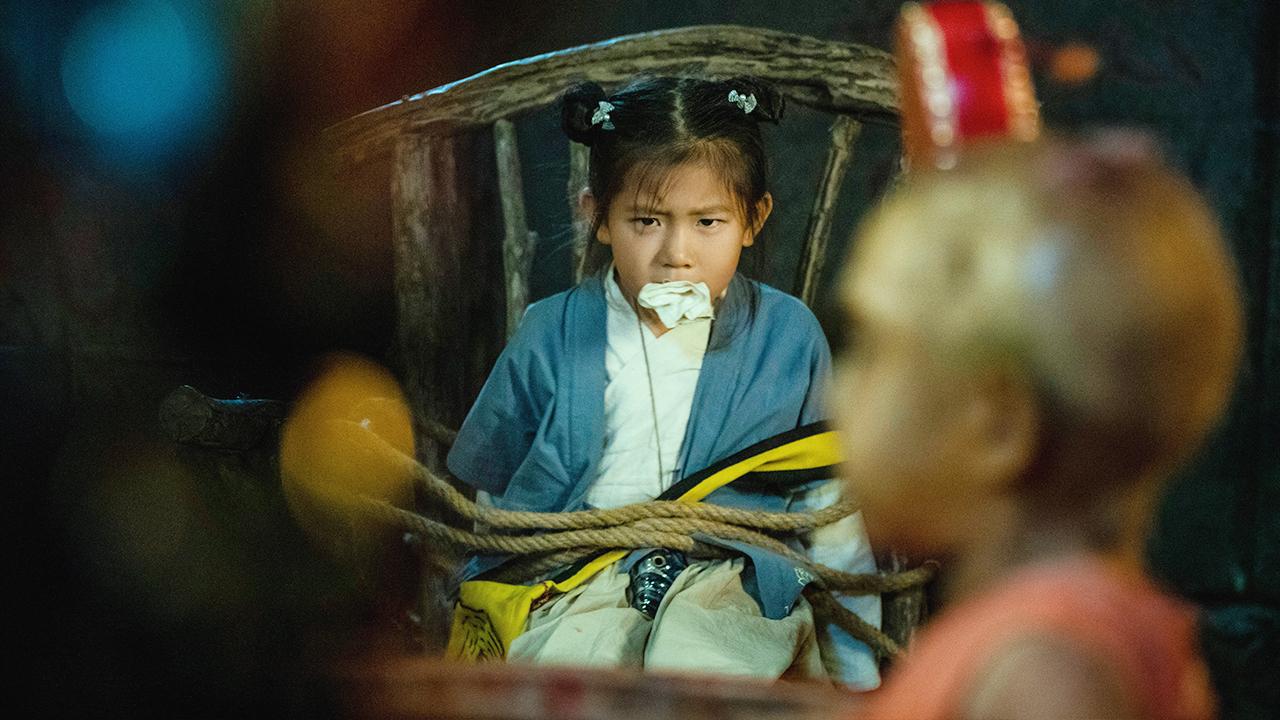 上映7小时，就拿下4个第一，我断言：这部电影，很快会火向全网