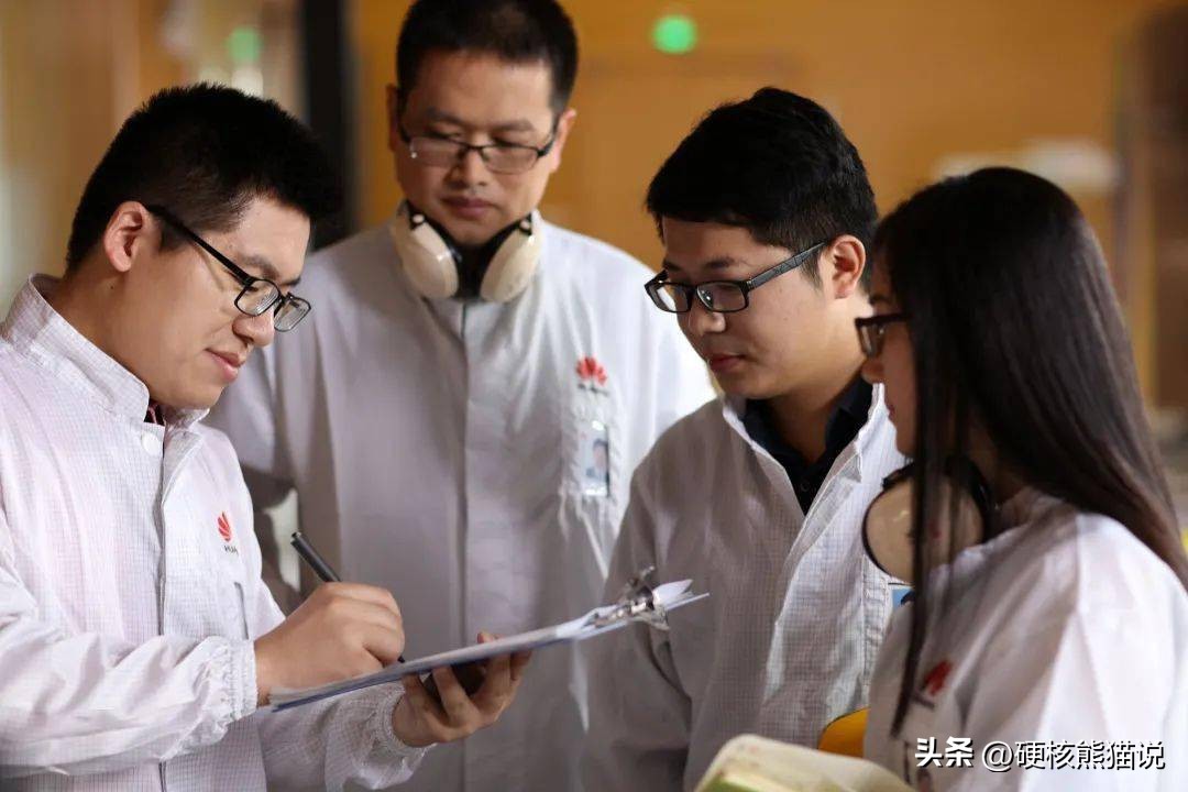 18届中国第一，打破国外垄断，华为软件实力超越腾讯和阿里？