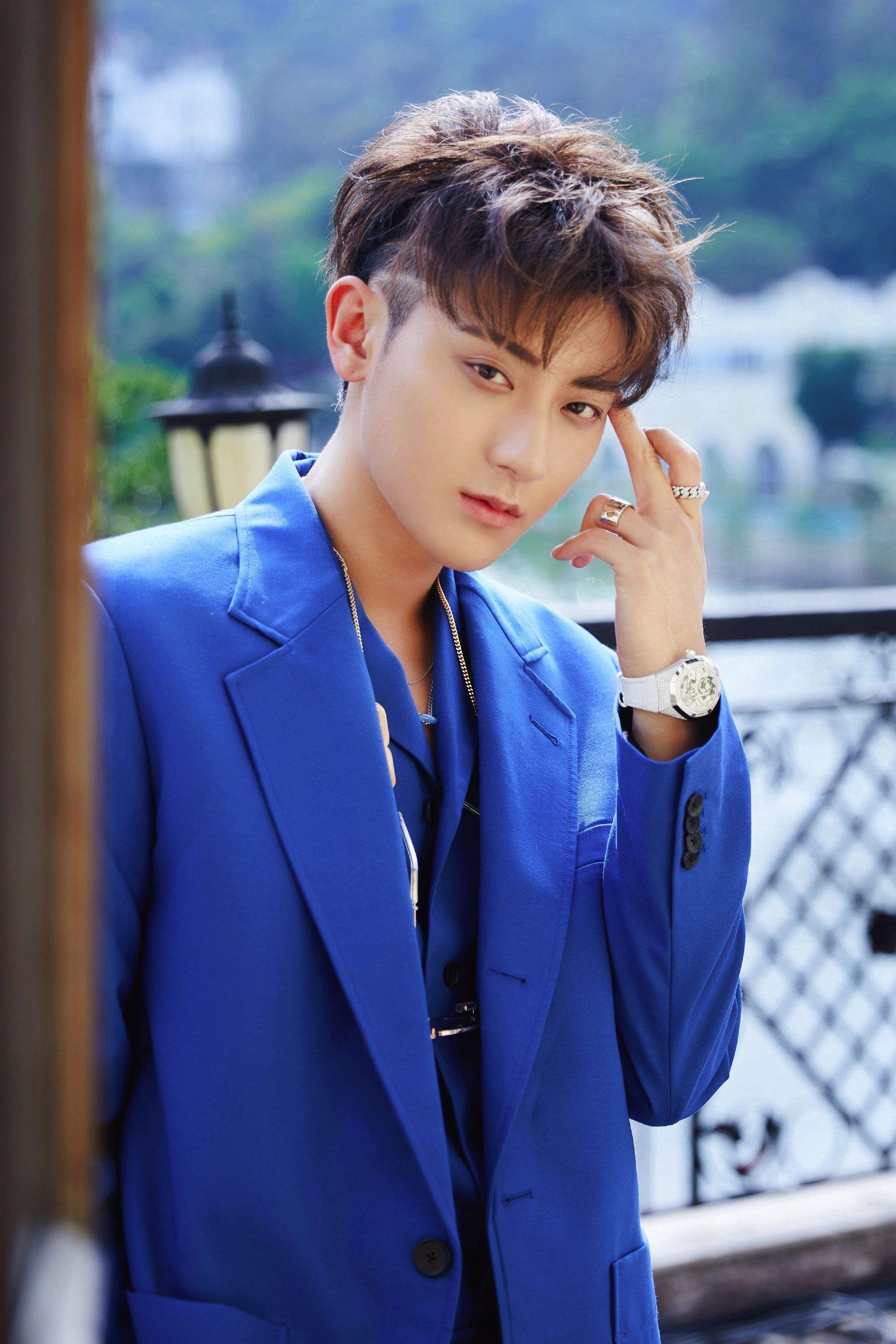 仅仅3天，娱乐圈的瓜就这么生猛？失联、家暴、诈骗，应有尽有