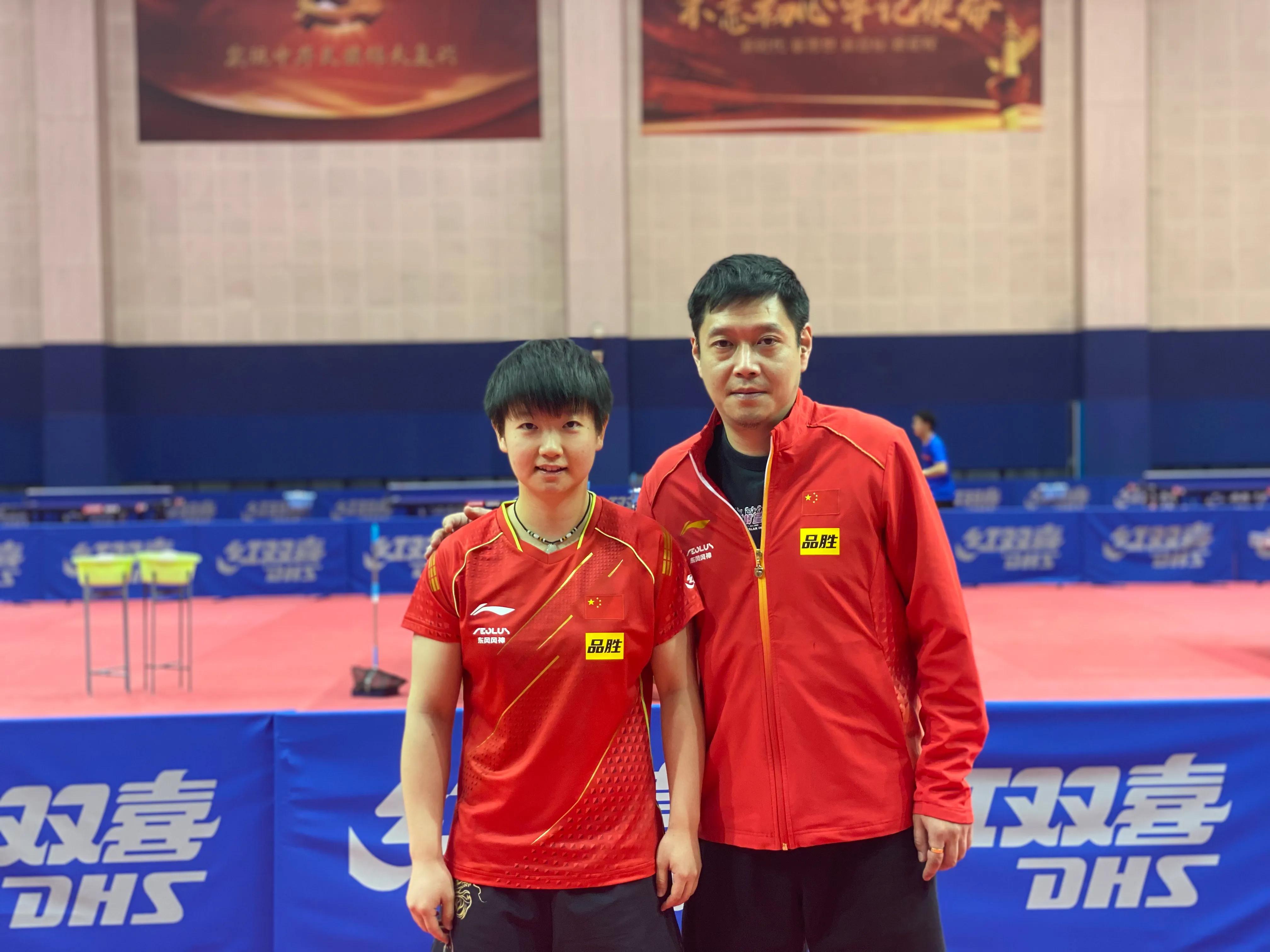 wtt鍐犲啗璧涙柊涔＄珯瀛欓鑾庨偙璐诲彲,wtt鐞冩槦鎸戞垬璧涘叞宸炵珯瀛欓鑾庨偙璐诲彲