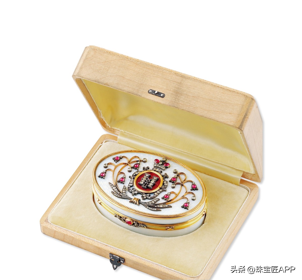 成交128件，拍出8689万人民币！54张珠宝大图，直击2023西泠春拍