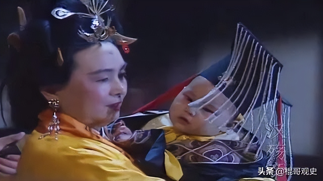 东汉为什么出现小皇帝,东汉那么多小皇帝为什么没人篡位