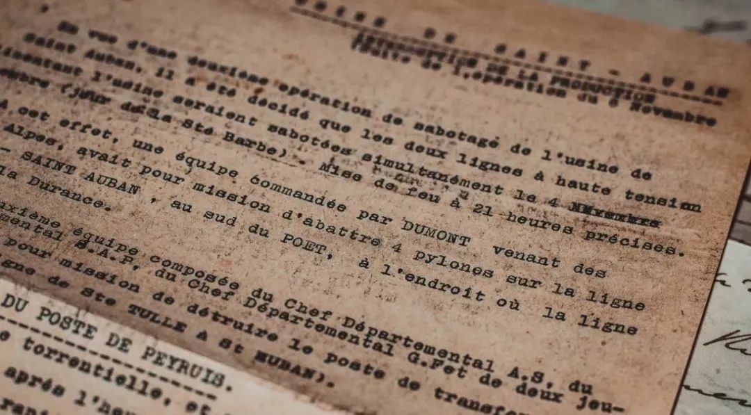 笔迹能鉴定出什么时间写的吗,一年和三年笔迹形成时间鉴定