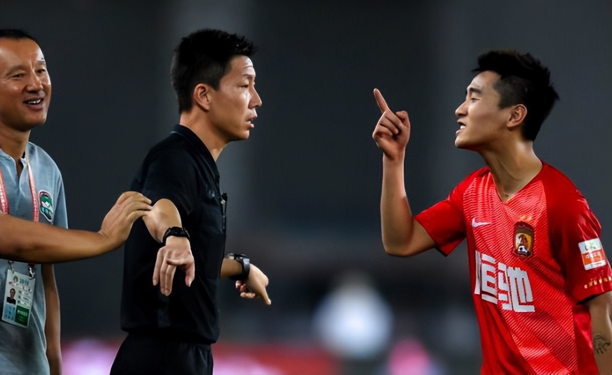 韦世豪老婆吴雅家世,韦世豪和老婆秀恩爱