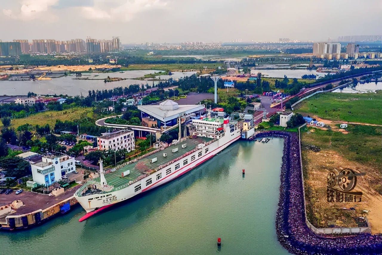 铁影|火车坐船过大海——粤海铁路运转记