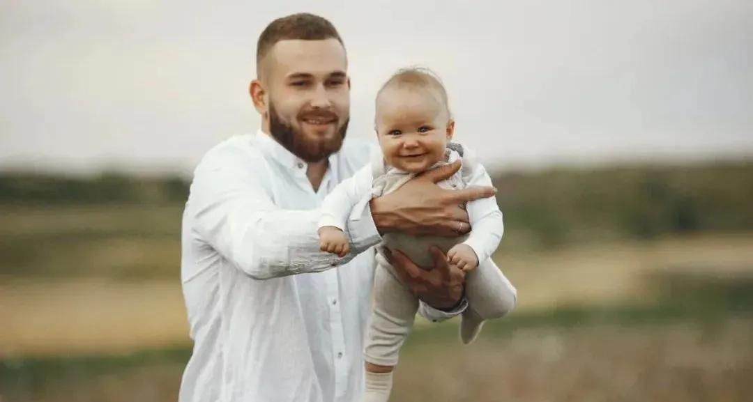 给孩子买了个梳子 (花199买来的梳子感觉不值得)