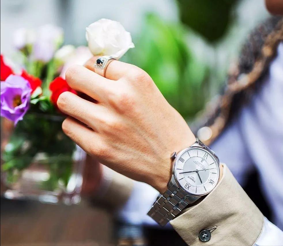 梅花表和天梭手表哪个品牌更好,梅花和天梭表哪个更值得入手