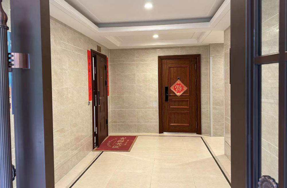 金地南湖艺境业主多出一间房,华商报金地南湖艺境