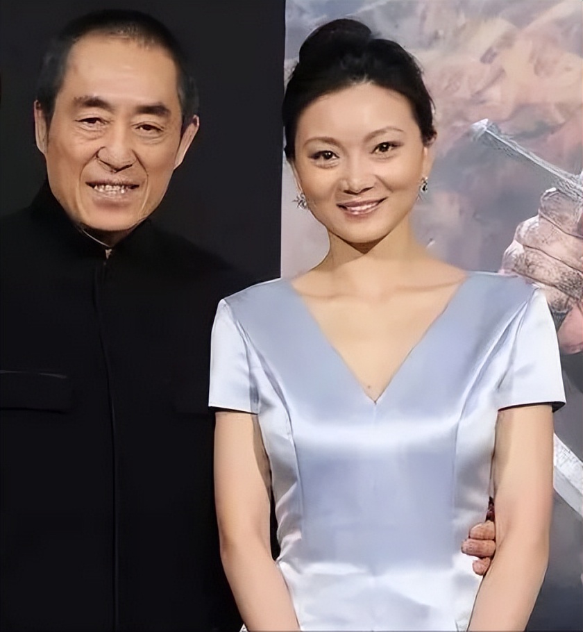 张艺谋毕业典礼,张艺谋参加长子毕业礼