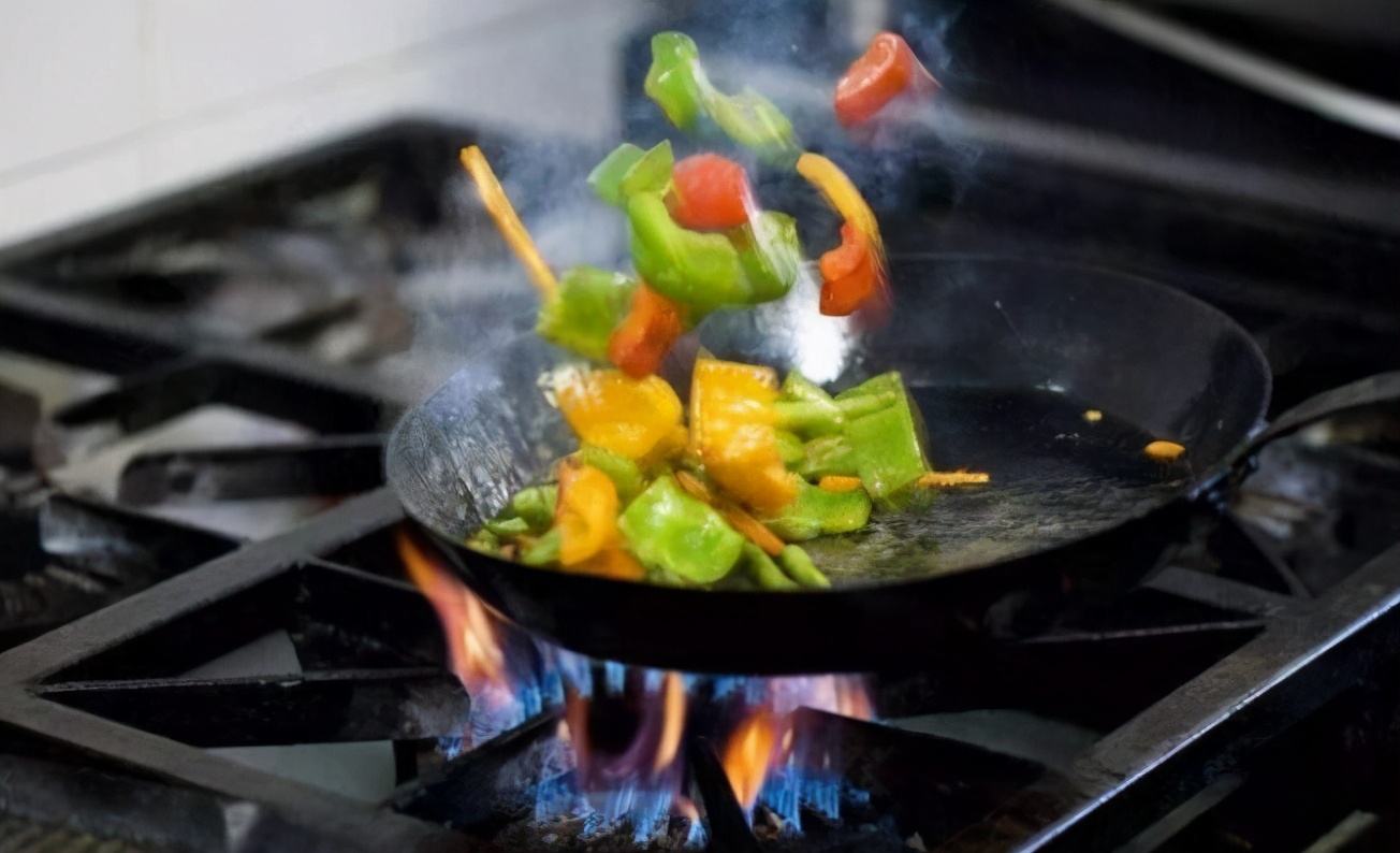 警惕厨房中竟然潜伏了这么多危险,警惕厨房中的隐形杀手