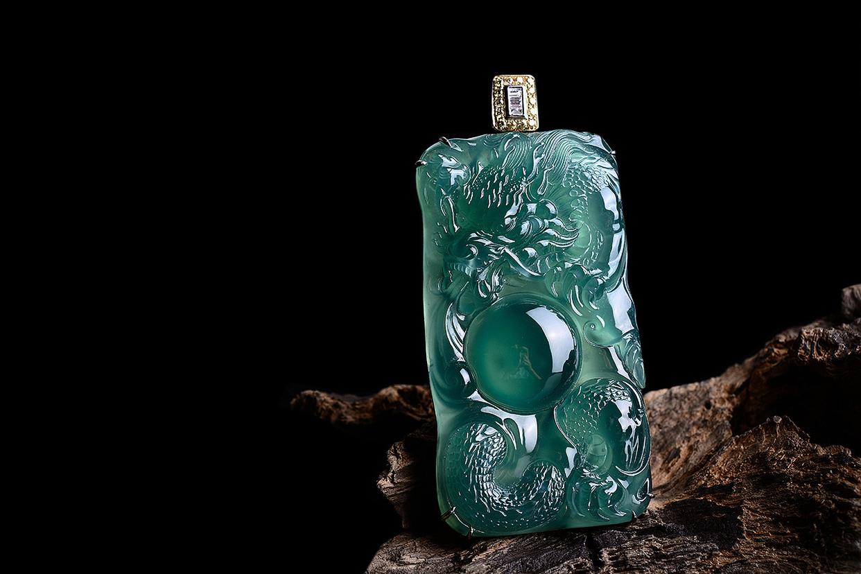 在文玩圈要记住，二手的翡翠不能买，有这几个原因！