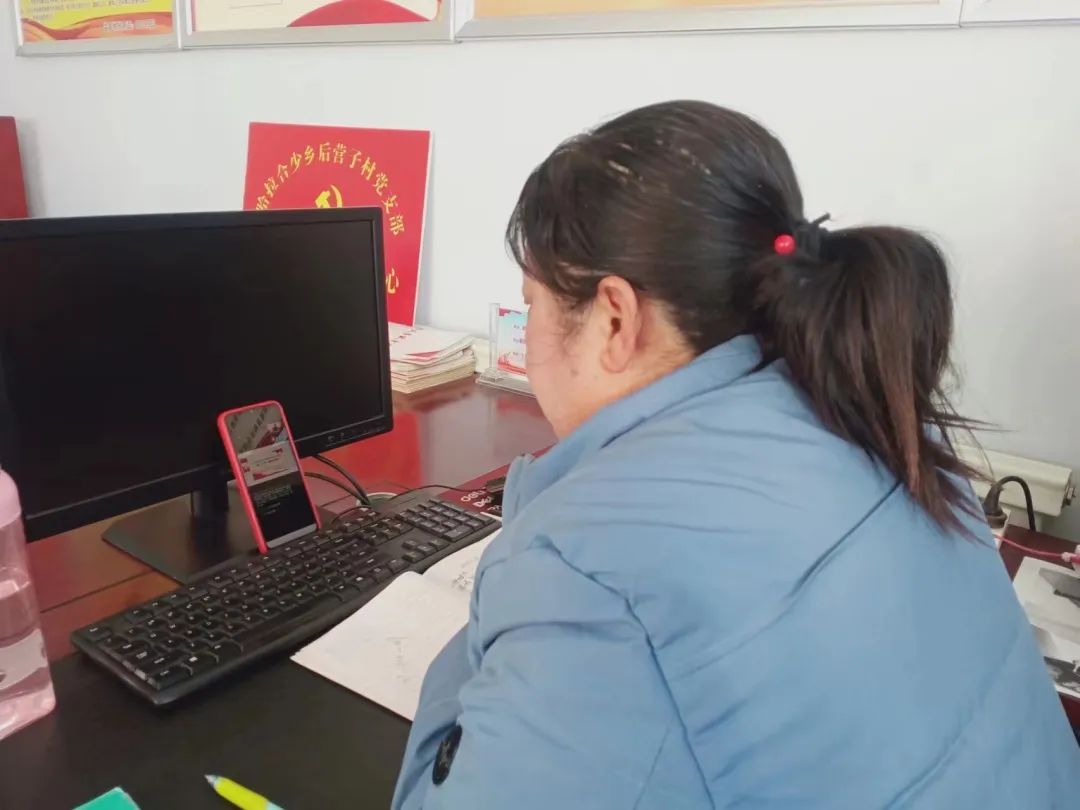 妇联宣讲学习贯彻二十大精神,社区妇联开展学习党的二十大精神