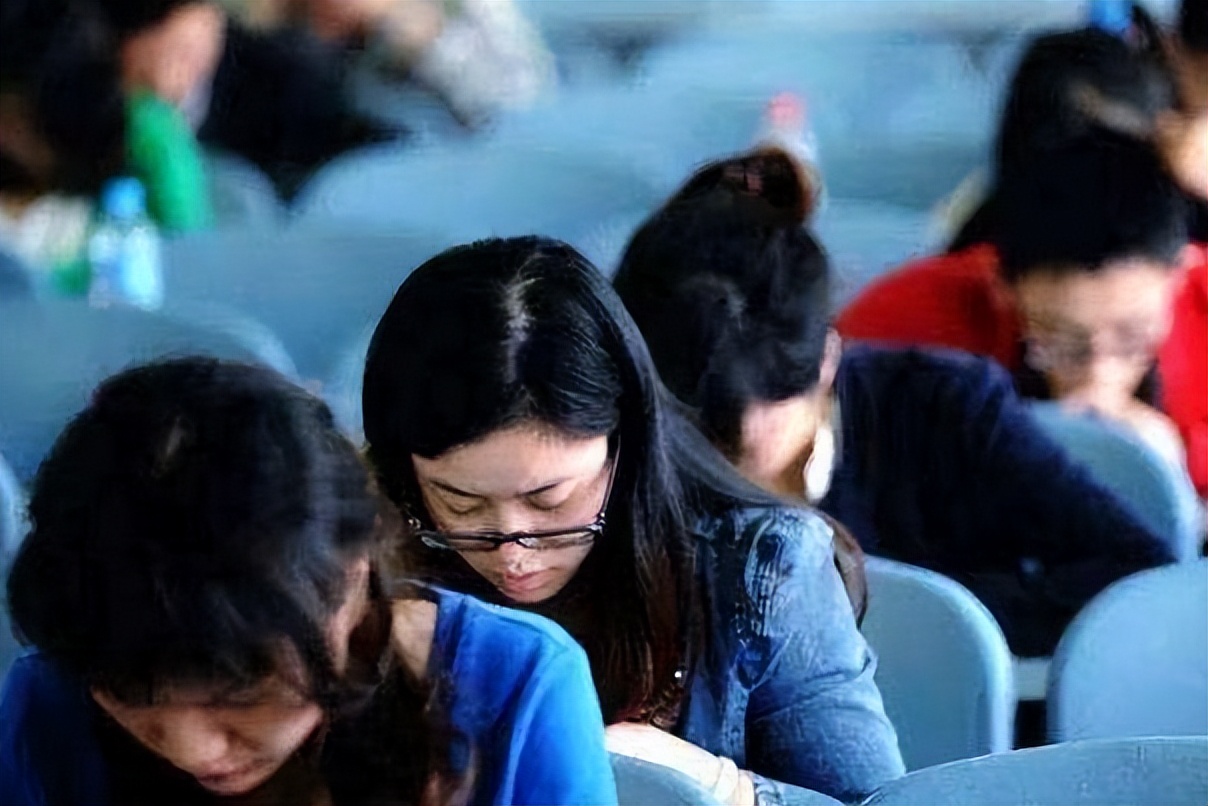 南审学生能不能由本科转为专科,南审专升本是怎么回事