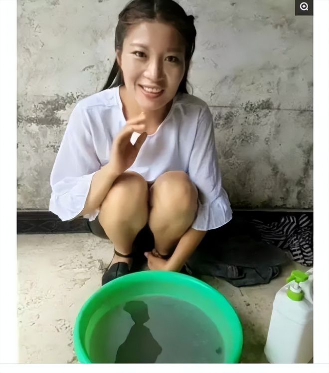 水泥西施张方方的抖音号,水泥妹张方方央视曝光