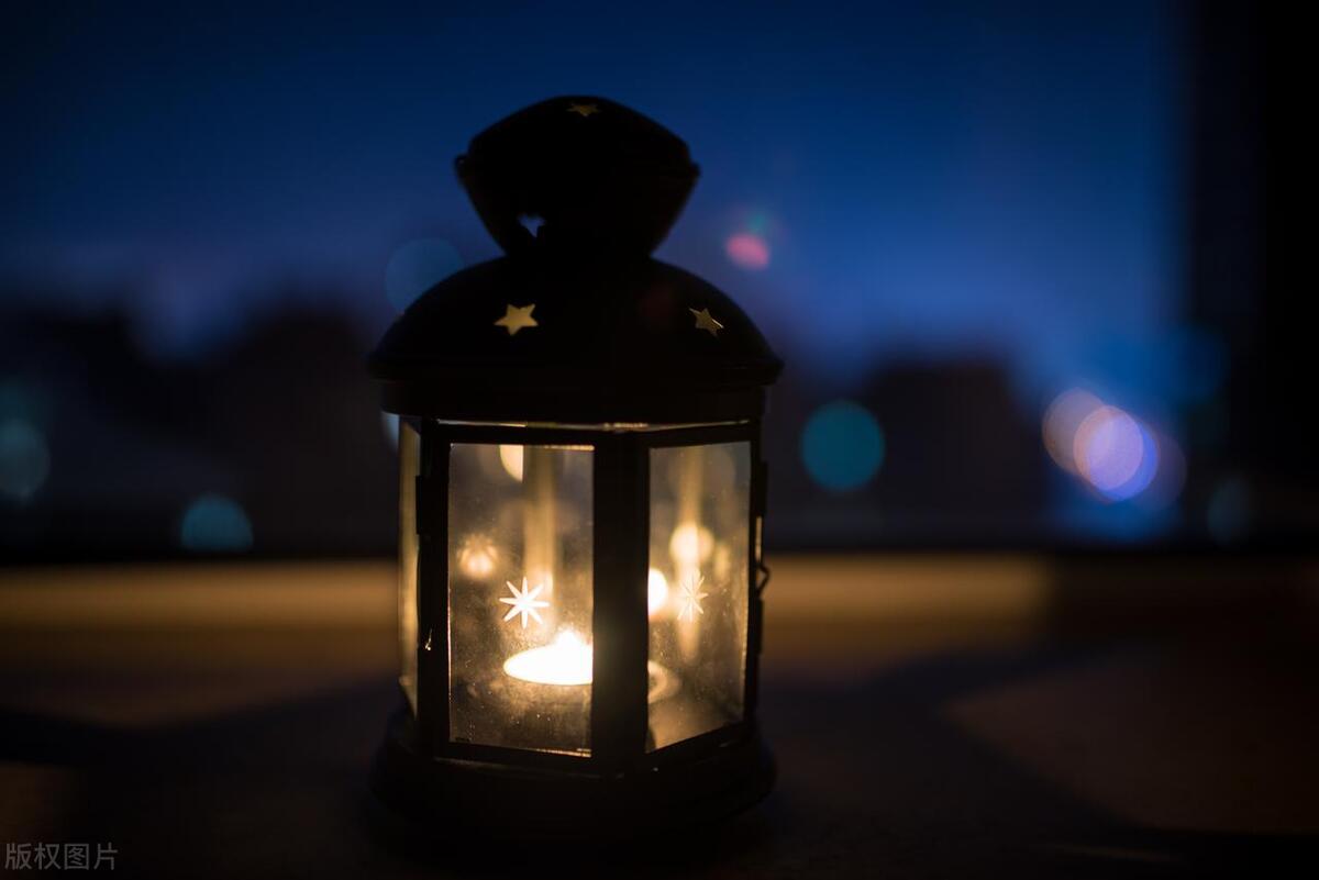 晚安语录简短暖心短句,高情商跟女朋友说晚安的短句100句