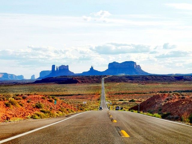 贫困大学生怎样赚钱,贫困生考上大学可以拿多少钱