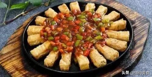 理发师惨遭离婚，转店买车游黄山，放飞自我