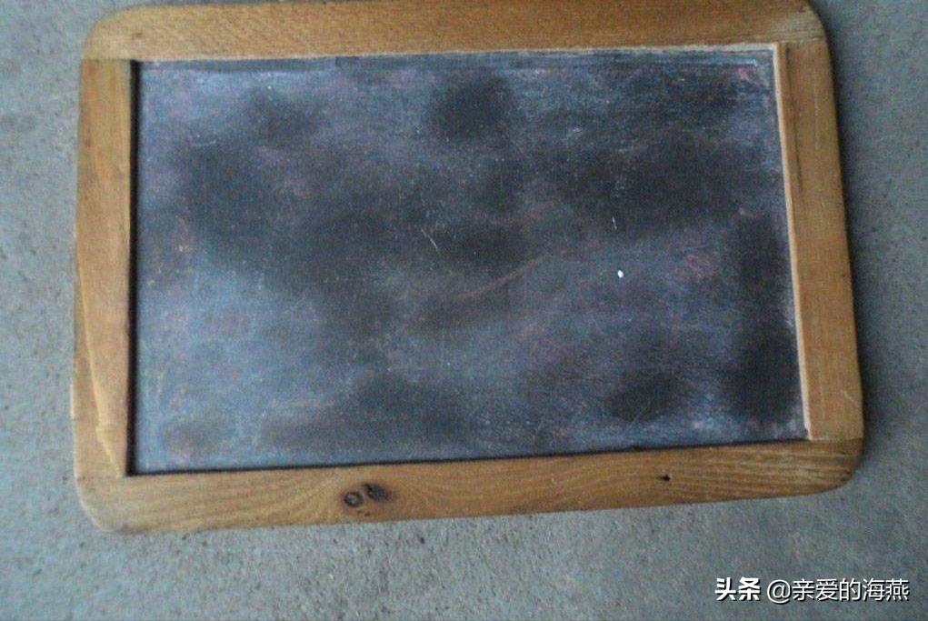 80后小时候的文具图片,80后小时候用的铅笔盒