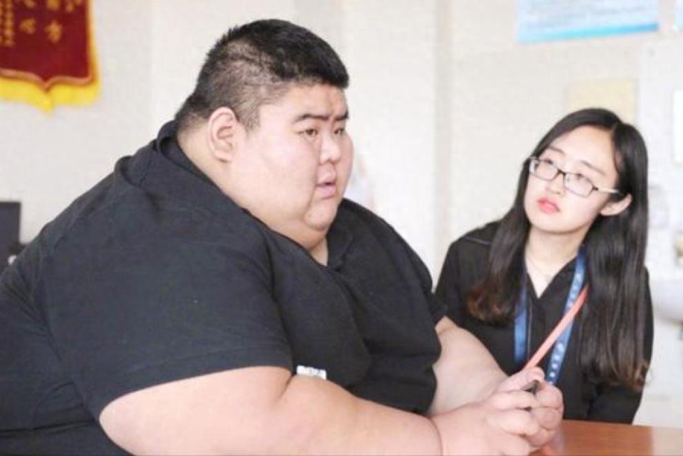 减肥400斤王浩楠照片,山东减肥小伙王浩楠现状
