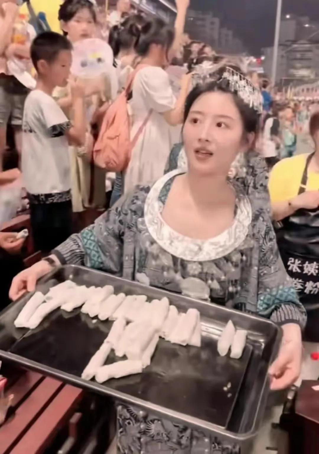 中国十大漂亮足球宝贝,中国最美足球宝贝