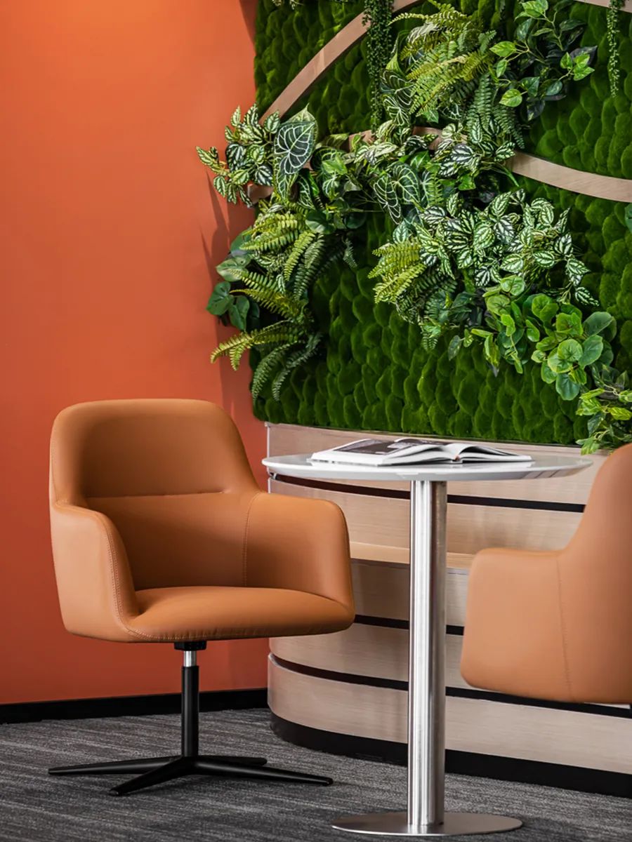 “打翻了”调色盘设计的办公室原来长这样！