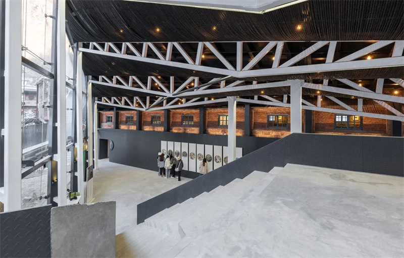 太行新宇美术馆拍照姿势,石板岩新宇美术馆