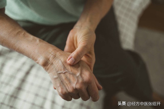 老年病科是看什么病的,老年病科常见的病种有