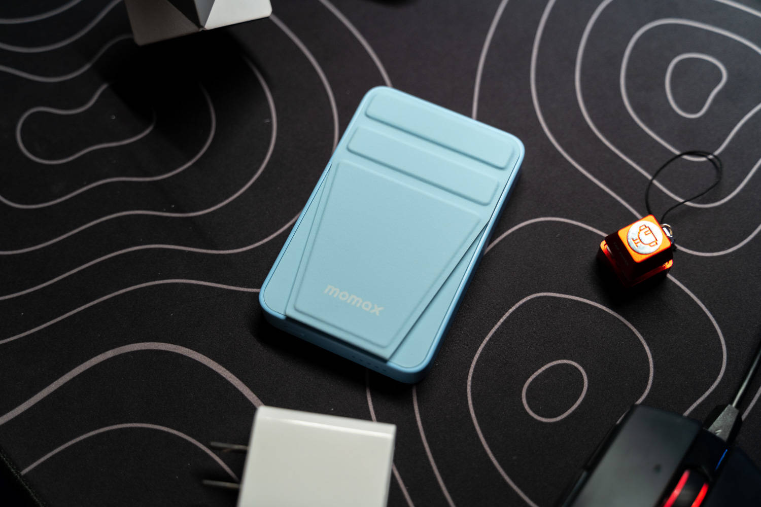 摩米士磁吸充电宝开箱远峰蓝,618买啥东西都优惠吗