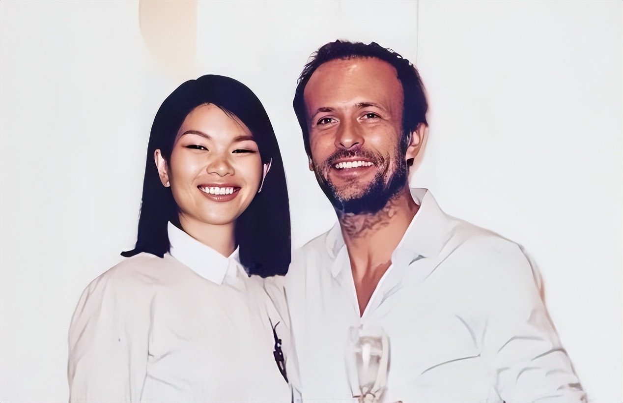 吕燕最新t台照,吕燕年轻照片