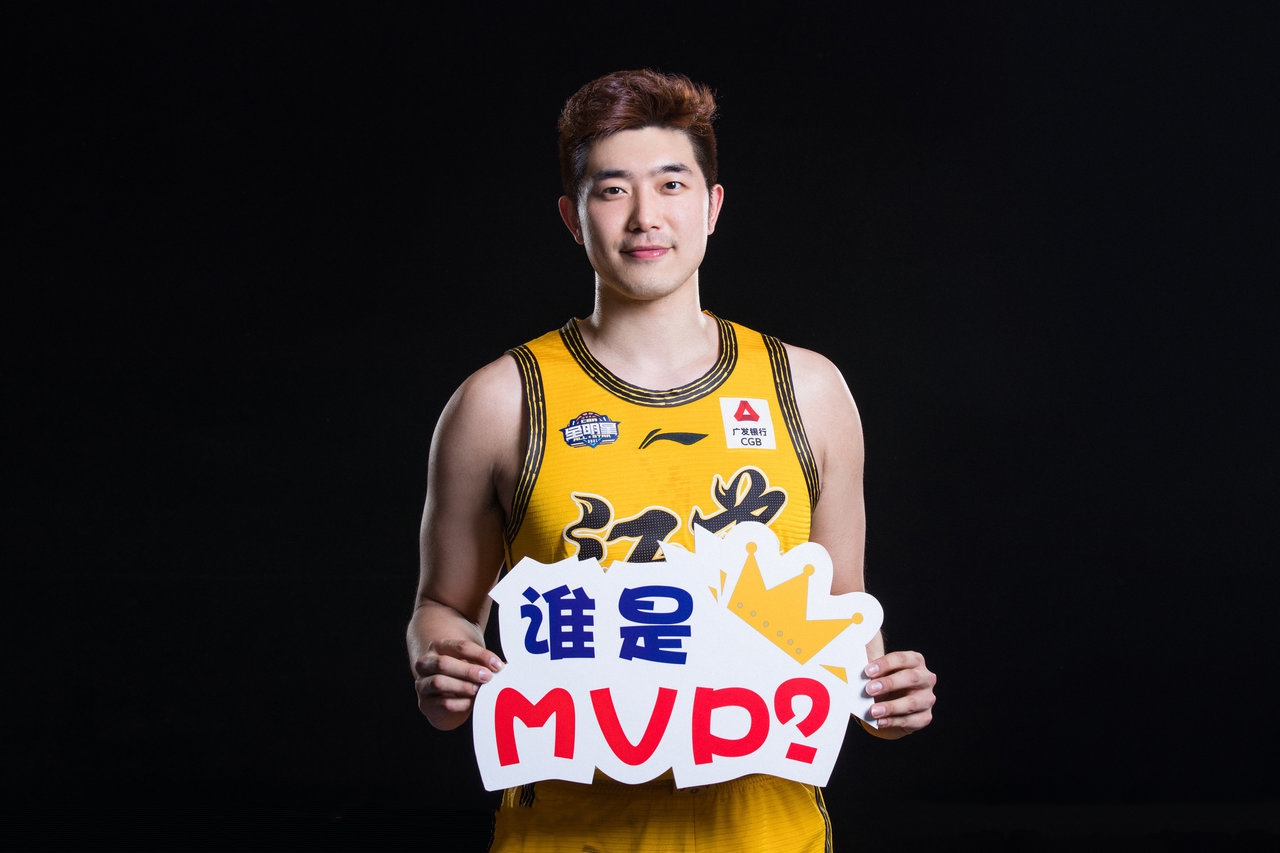 恭喜！女排第一美女婚礼日期确定，男友800万顶薪，送法拉利超跑