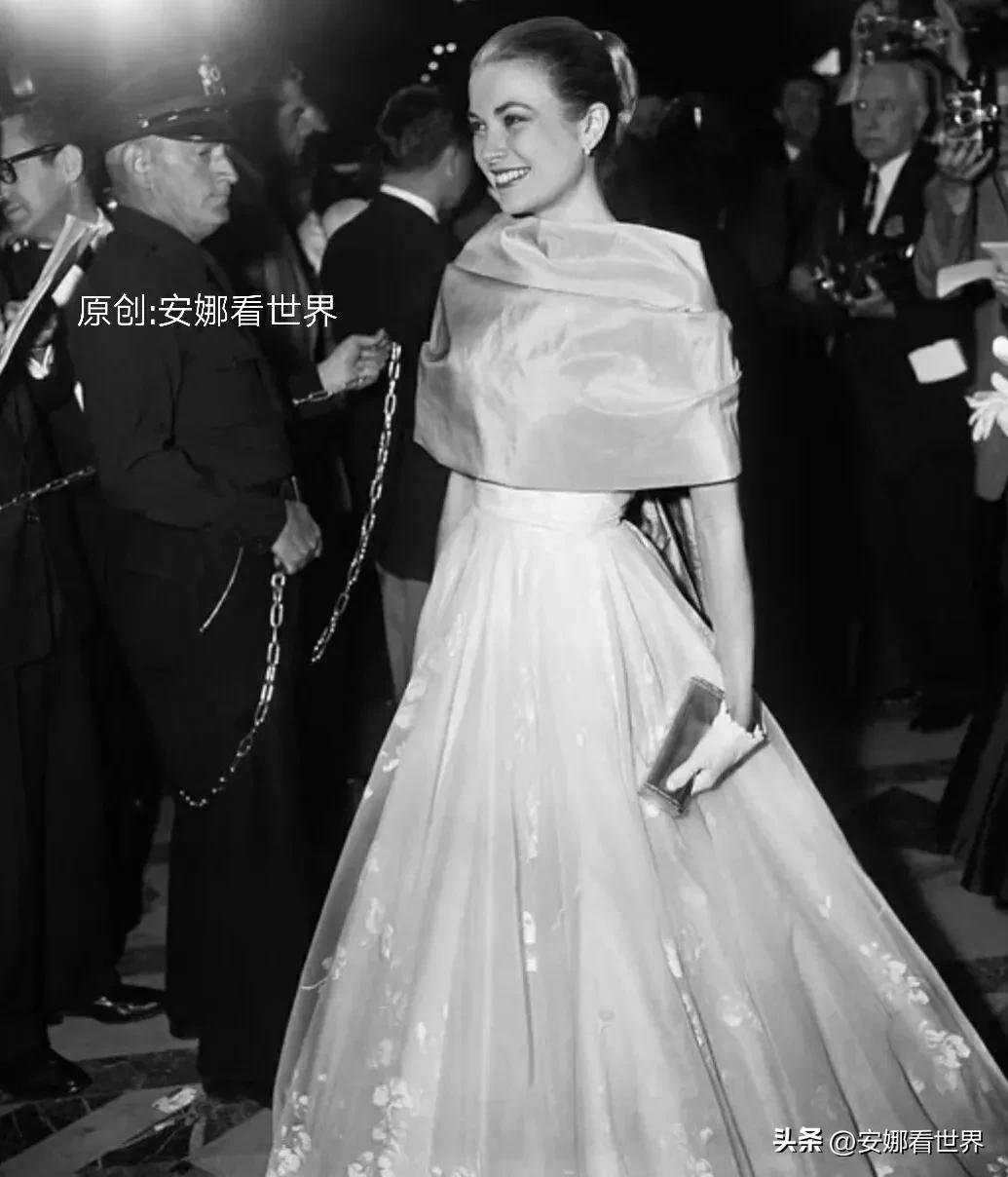 红地毯上各明星争相斗艳,皇室凤凰高光时刻