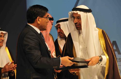 沙特与美国达成重大协议,美国向沙特签大单